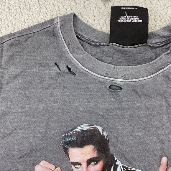 Forever 21 x Elvis Presley Grey Distressed Short Sleeve Limited Edition Size: S - Picture 6 of 14